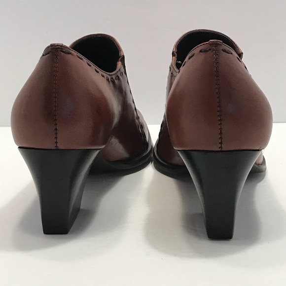 Artiva “Tala” Brown Leather Size 7M Booties - Picture 6 of 8